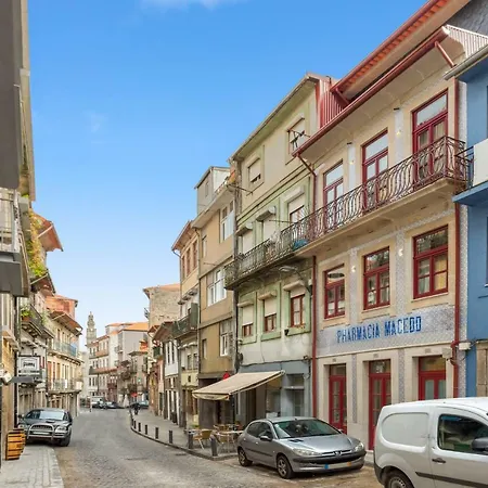 Oporto - Wine Cellars *