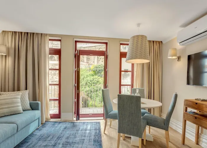 Oporto - Wine Cellars * فيلا نوفا دي غايا