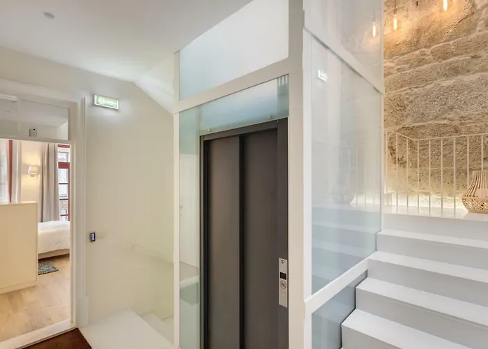 Oporto - Wine Cellars * فيلا نوفا دي غايا