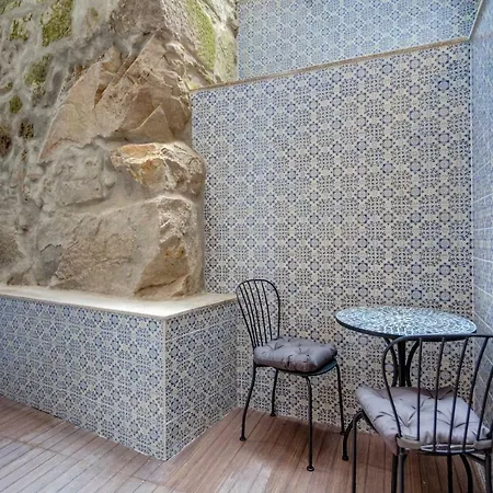 Oporto - Wine Cellars