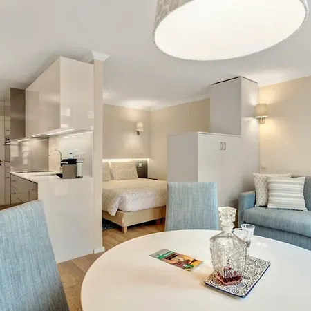 Oporto - Wine Cellars