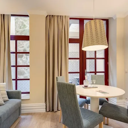 Oporto - Wine Cellars * Vila Nova de Gaia