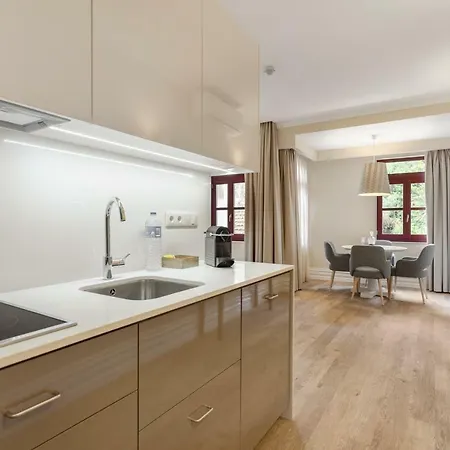 Oporto - Wine Cellars