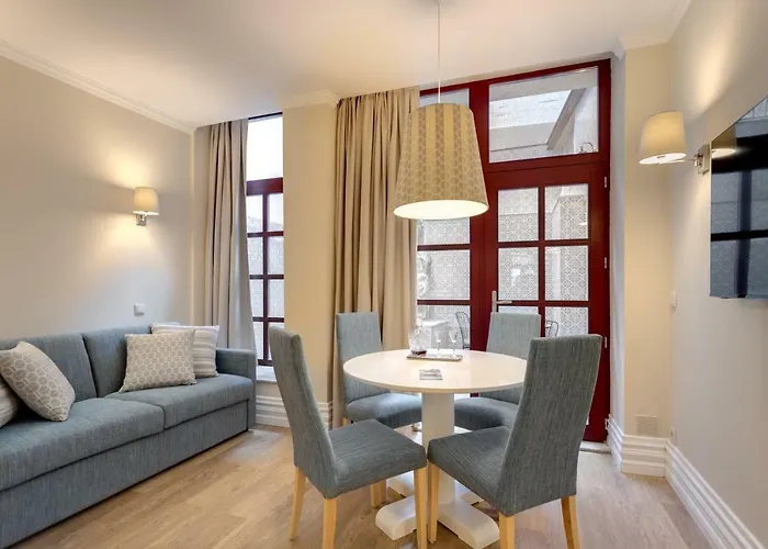 Oporto - Wine Cellars * Vila Nova de Gaia