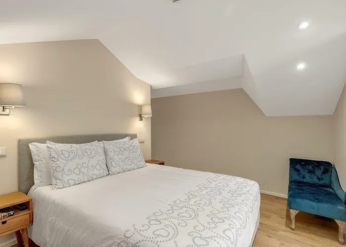 Oporto - Wine Cellars Vila Nova de Gaia