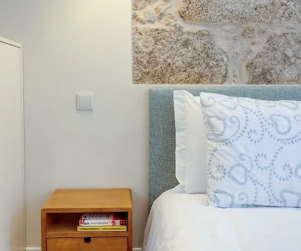 Oporto - Wine Cellars