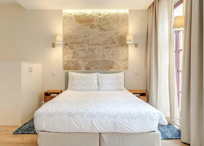 Oporto - Wine Cellars